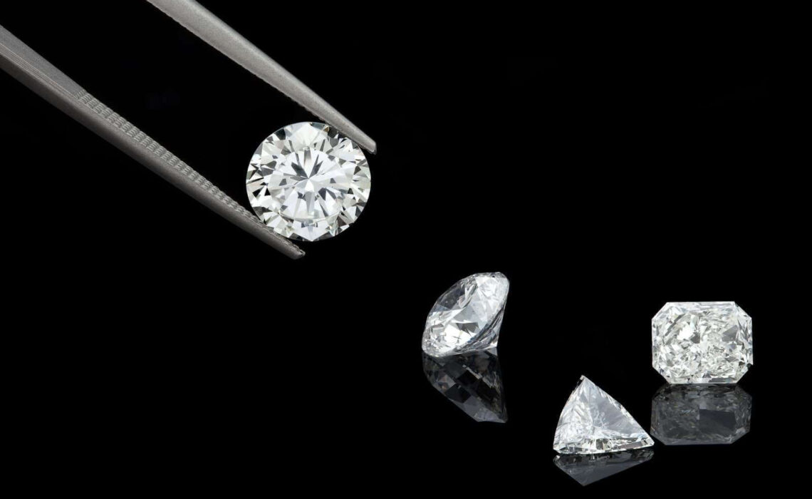 Diamonds Vs Moissanite 5 Key Differences