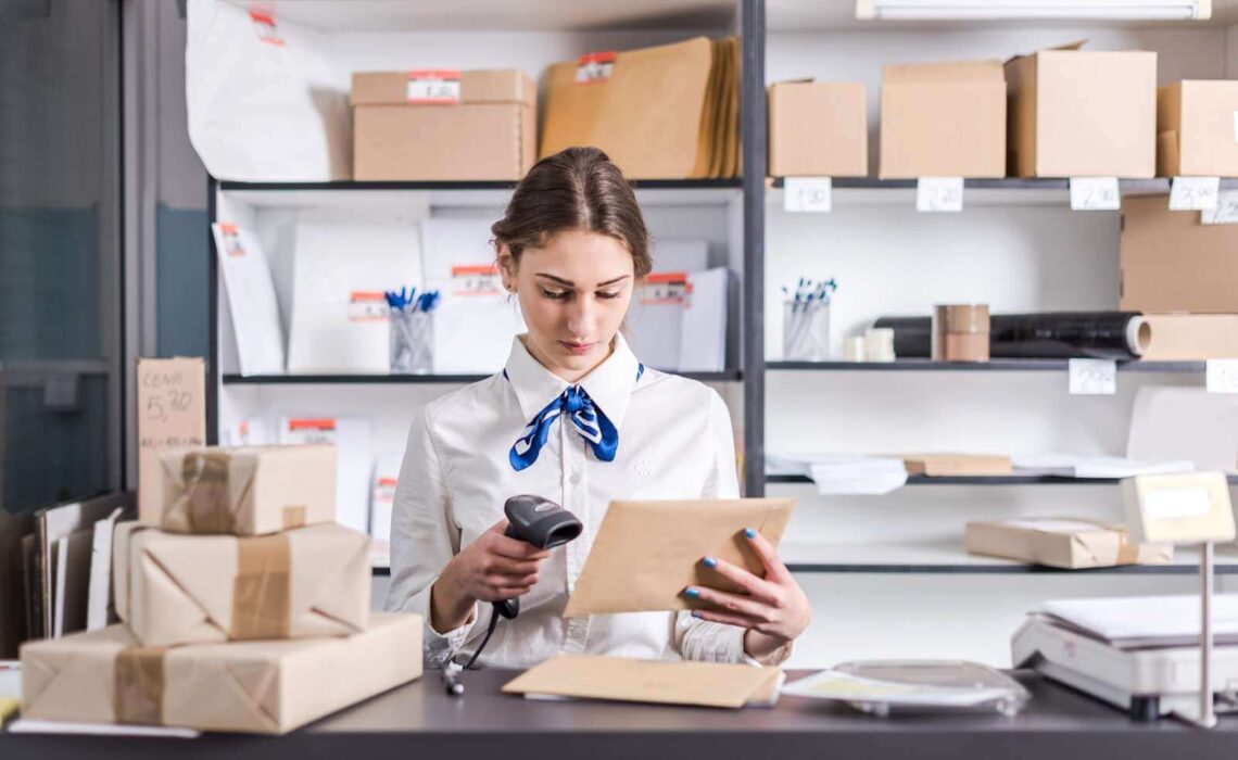 5 Ways An Express Courier Service Can Help Your Business Succeed