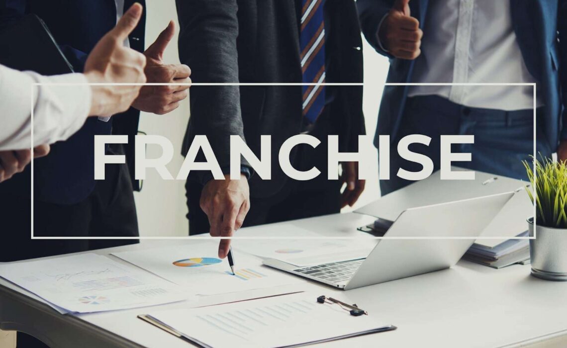 How To Write A Franchise Business Plan: 4 Things You Must Include