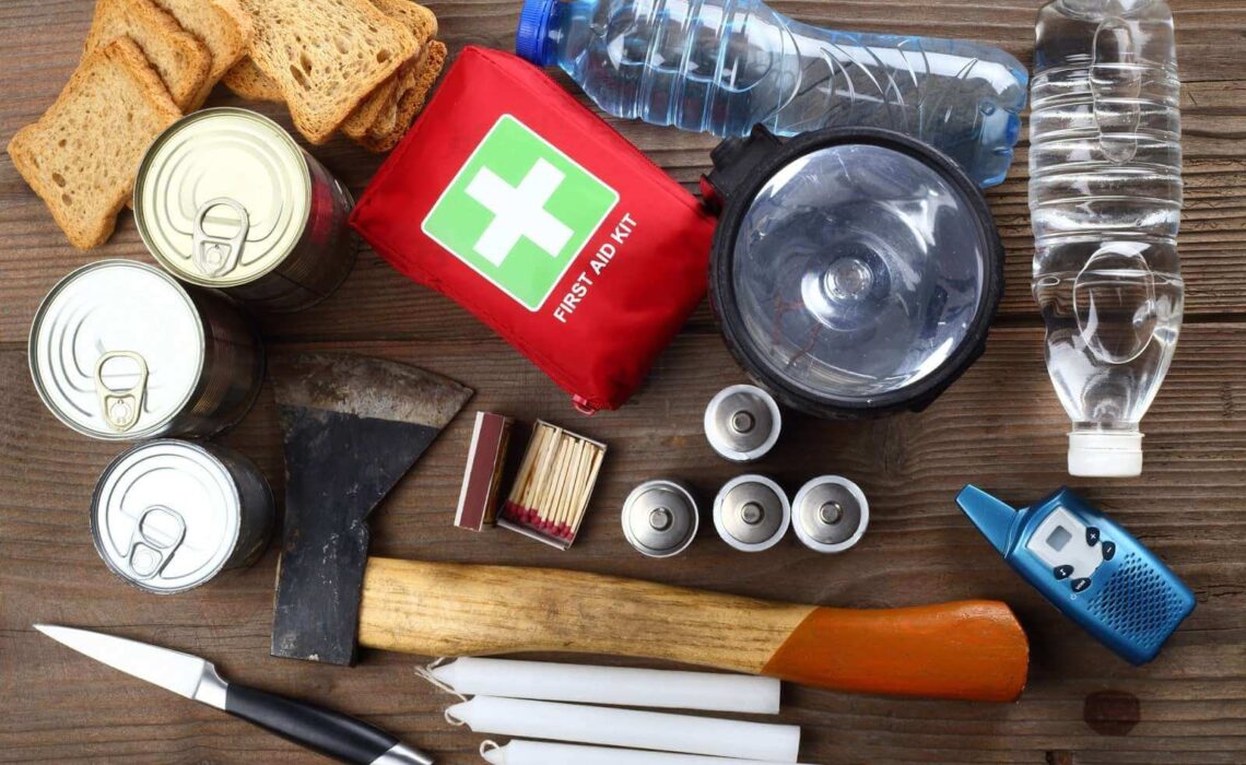5 Tools To Include In Any Emergency Survival Kit