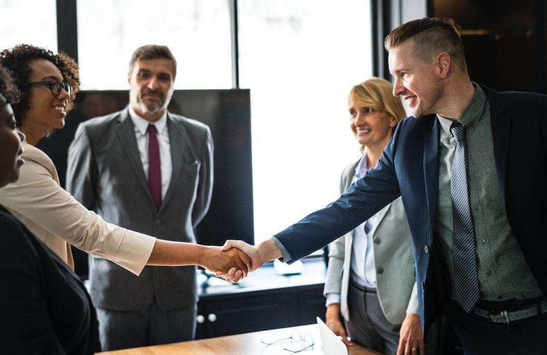 5 Tips For Building Positive Relationships With Your Employees