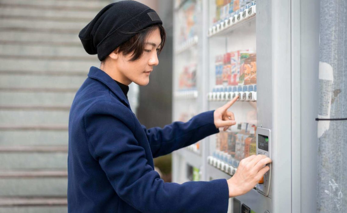 What Are The Benefits Of Investing In The Vending Machine Business?