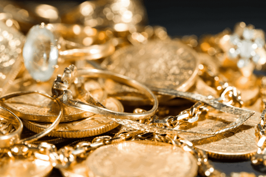 How To Properly Clean Your Gold And Silver Jewelry