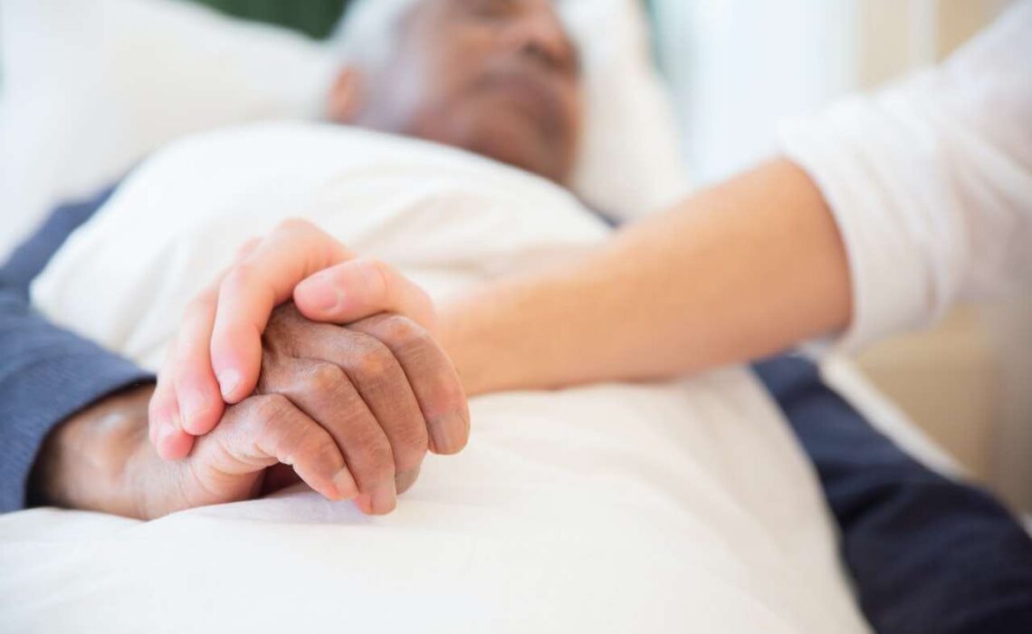 Ways In-Home Care Agencies Help Seniors