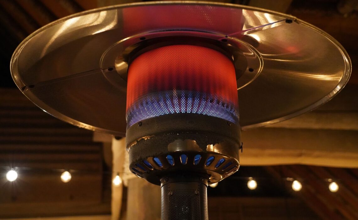Outdoor Heaters: 5 Things To Know Before Purchasing