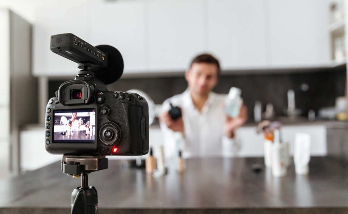 Reasons Why A Corporate Video Is Important To Promote Your Business