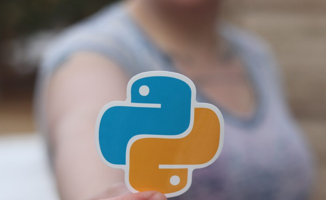 Best Python Frameworks: Everything You Need To Know About It