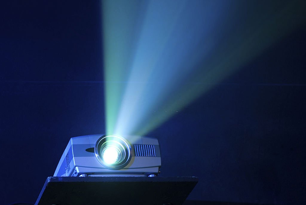 Pros And Cons Of Home Theater Projectors