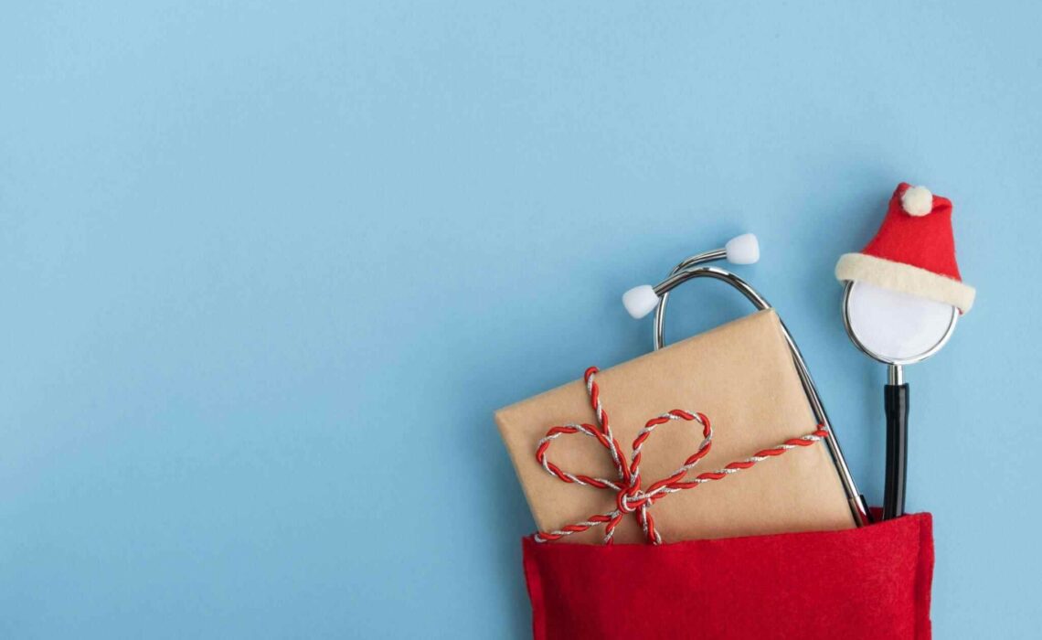 4 Health Gifts To Give Your Loved Ones This Holiday Season