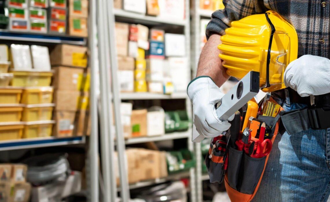 Why Is It So Important To Equip Employees With The Right Gear?