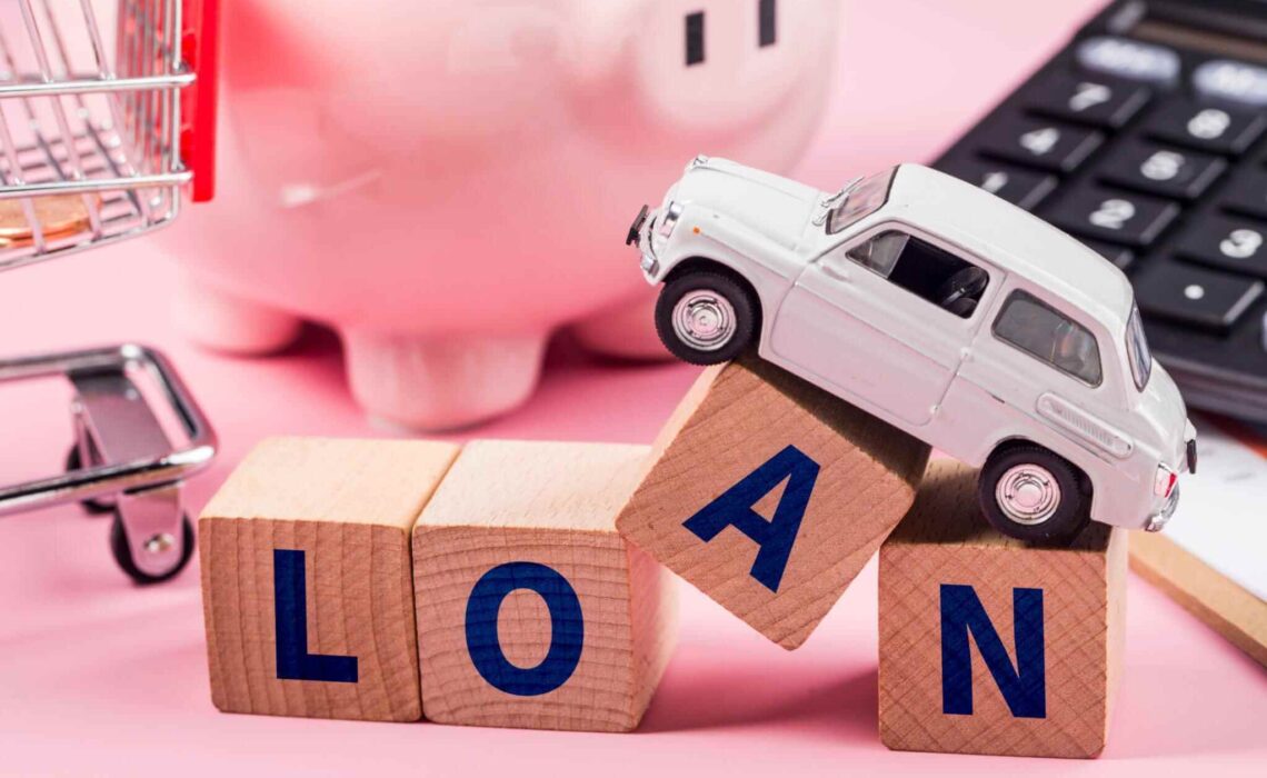 What Factors Do Lenders Consider To Determine Auto Loan Interest Rate?
