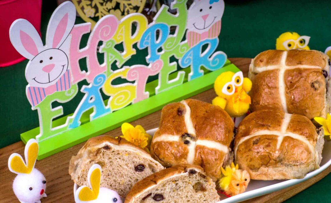 What You Need to Know Before Hosting a Potluck Easter Dinner