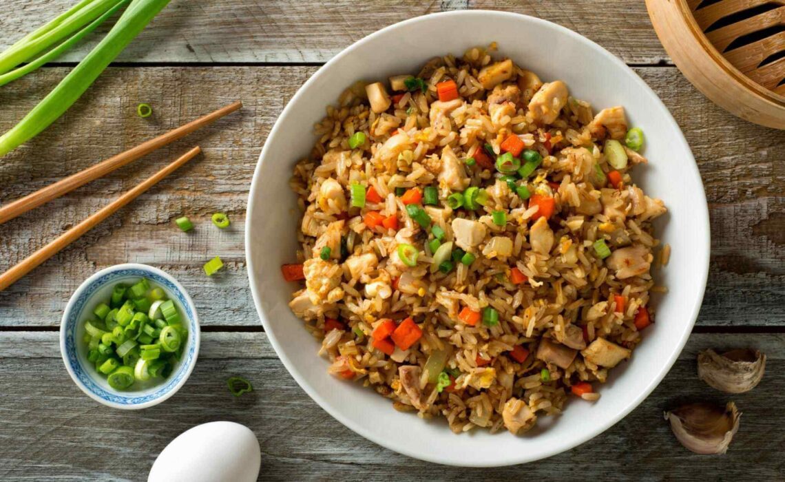 How To Make Chinese Fried Rice: Simple And Easy