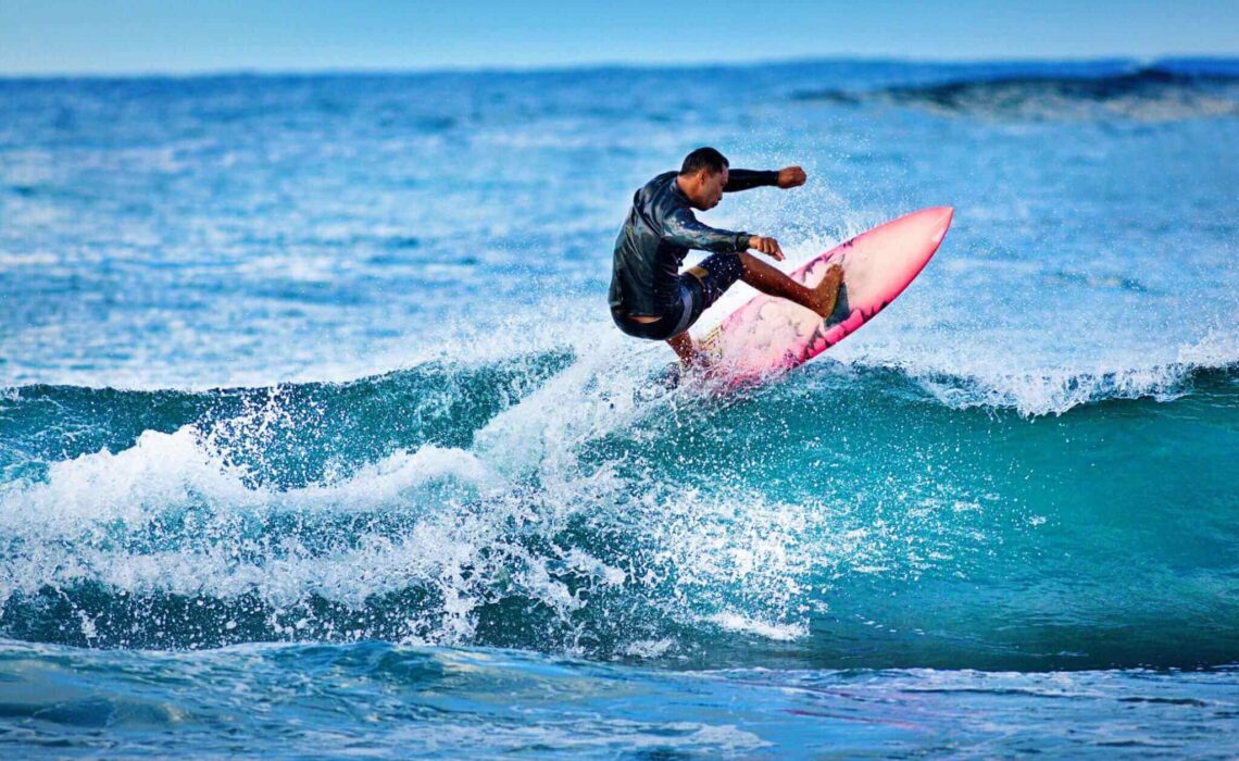 Hawaii Surfing Holiday
