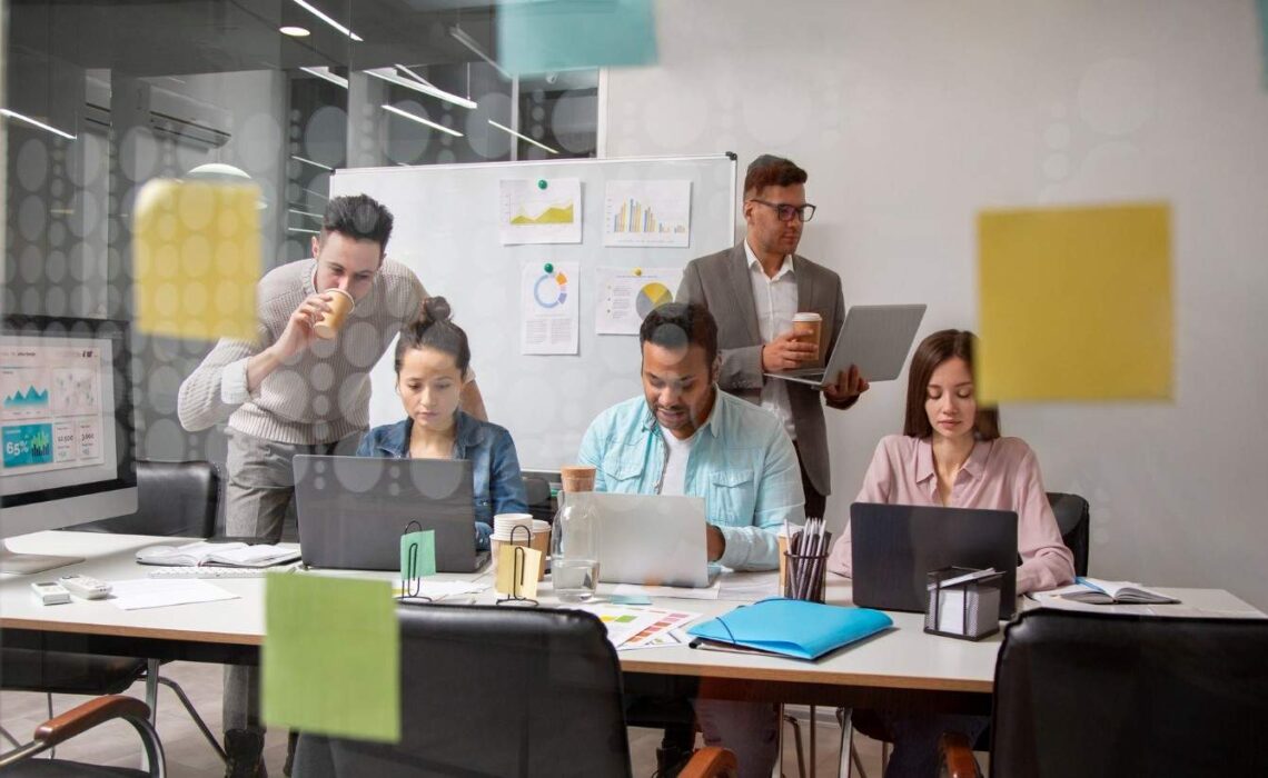 A Guide to Workplace Management EWMagWork