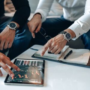 Diversifying Portfolios With Platinum 300x300