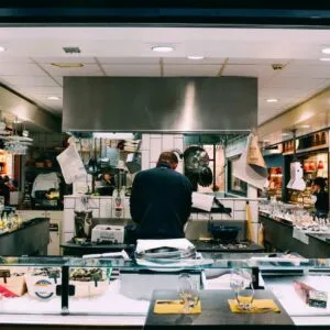 Using A Restaurant Supply Store