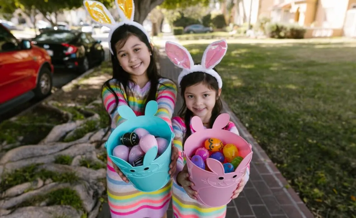 How To Plan An Easter Egg Hunt