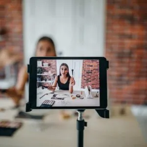How To Become An Influencer