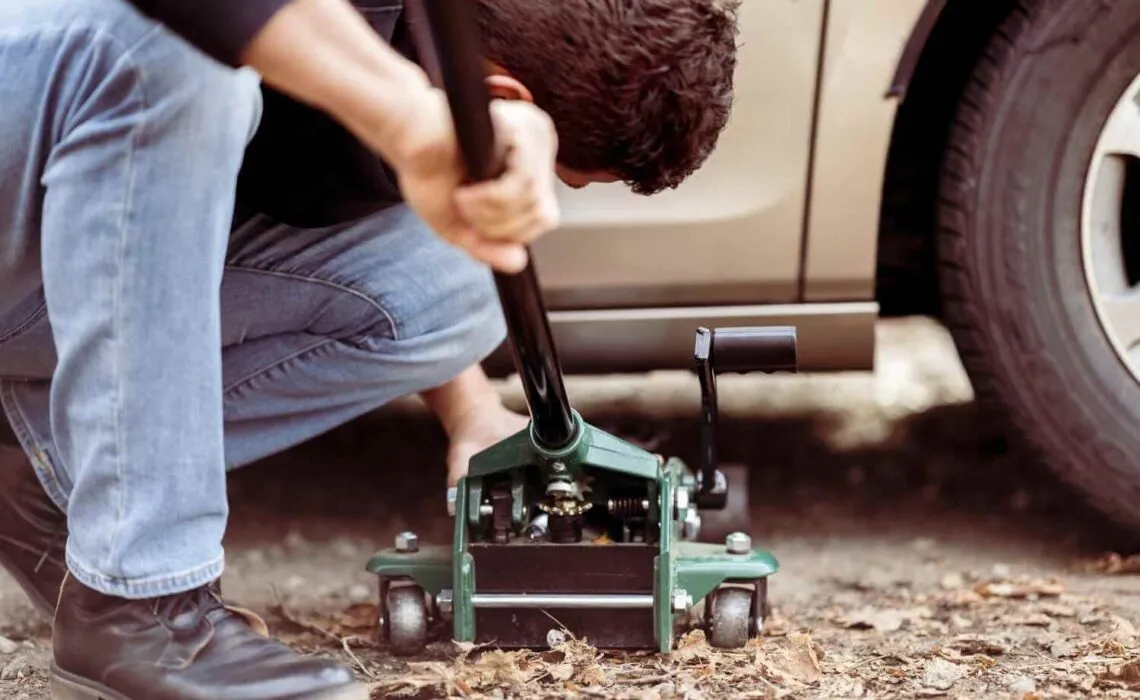Off-Road Jack Is Essential