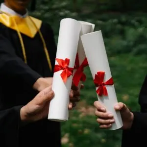 Benefits of Earning Your Bachelor Degree