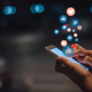 ProgramGeeks Social Media